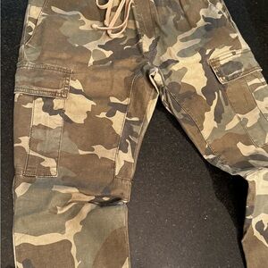 PacSun Green and Brown Cargo Pants zip ankles